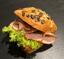 Kürbiskernbrötchen Pute